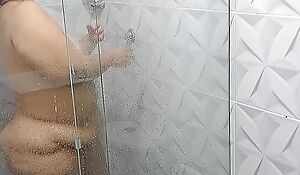 Big ass be advantageous to handsome bbw in the shower
