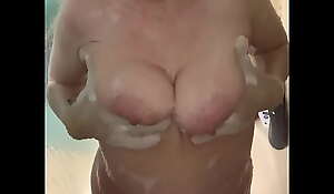 Mature Milf displaying elsewhere her shower routine.