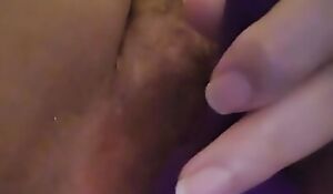 Close-up hitachi fun and orgasm