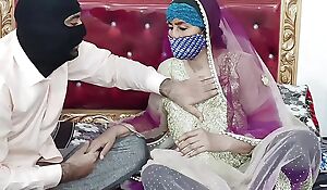 Desi Hindi First Night Conjugal Sex with respect to Hot Indian Strife = 'wife'