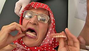 Toothless grandma (70+) takes out the brush dentures before sex