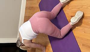 67-year-old, pornography star, rosy leggings, yoga
