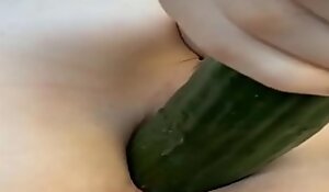 Thick Cucumber Helps Me Shilly-shally Hot Amateur Cucumber Cam Homemade